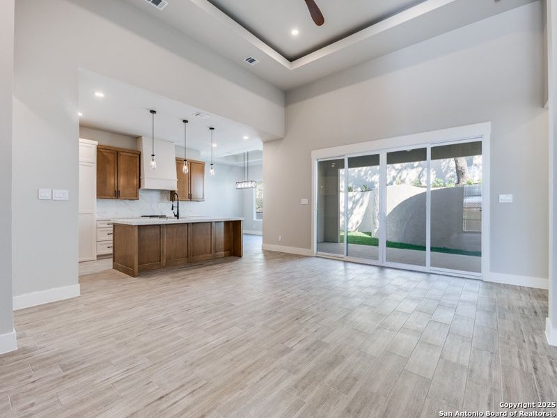 Spacious, unfurnished interior of a new home in , San Antonio (Image 22).