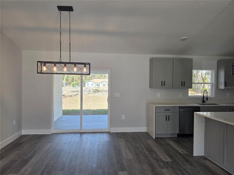 Spacious, unfurnished interior of a new home in , Ocala (Image 18).