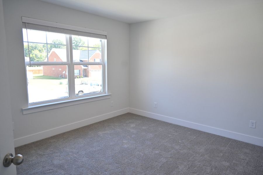 Spacious, unfurnished interior of a new home in Rookers Bend, Smyrna (Image 35).