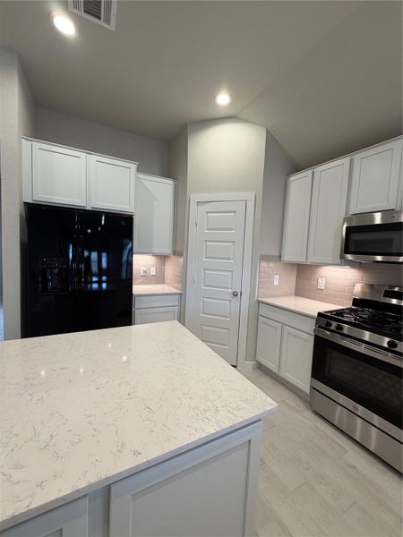 Furnished interior view inside a new home in Morton Creek Ranch, Katy (Image 6).