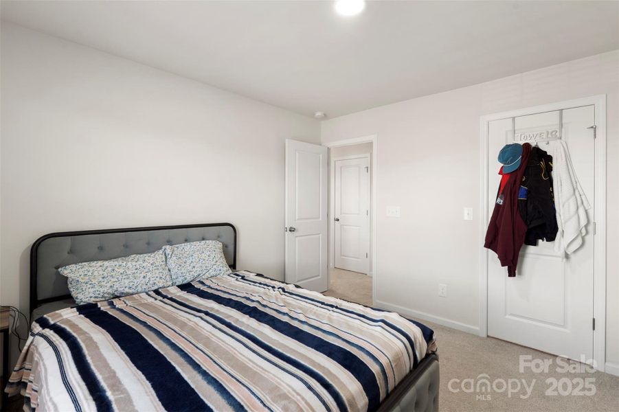 Furnished interior view inside a new home in Waxhaw Landing, Monroe (Image 31).