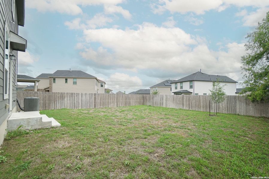 Exterior details and patio area of a home in Parklands, Schertz (Image 4).