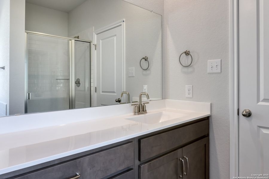 Image 31 of a home in Enclave at Hennersby Hollow 50's. Image 31 of a home in Enclave at Hennersby Hollow 50's.