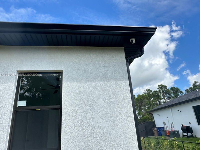 Exterior details and patio area of a home in , Lehigh Acres (Image 18).