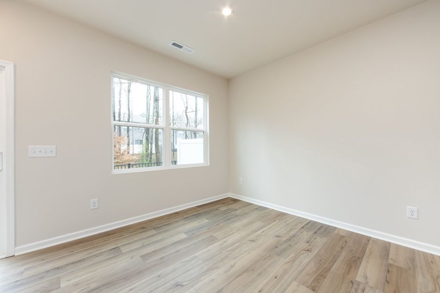 Spacious, unfurnished interior of a new home in Fifteen 15 Cannon, Charlotte (Image 35).