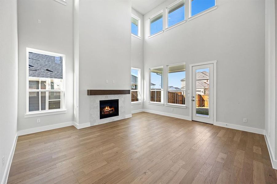 Spacious, unfurnished interior of a new home in The Heights at Uptown Celina, Celina (Image 7).