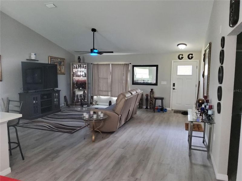 Furnished interior view inside a new home in , Ocklawaha (Image 11).