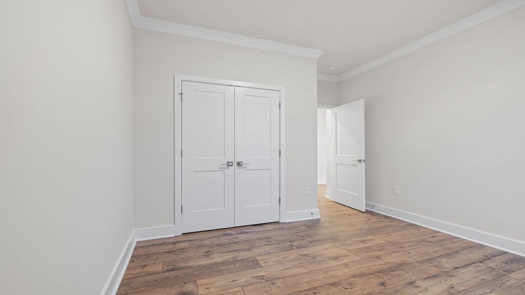 Spacious, unfurnished interior of a new home in Harrison Valley, Simpsonville (Image 25).