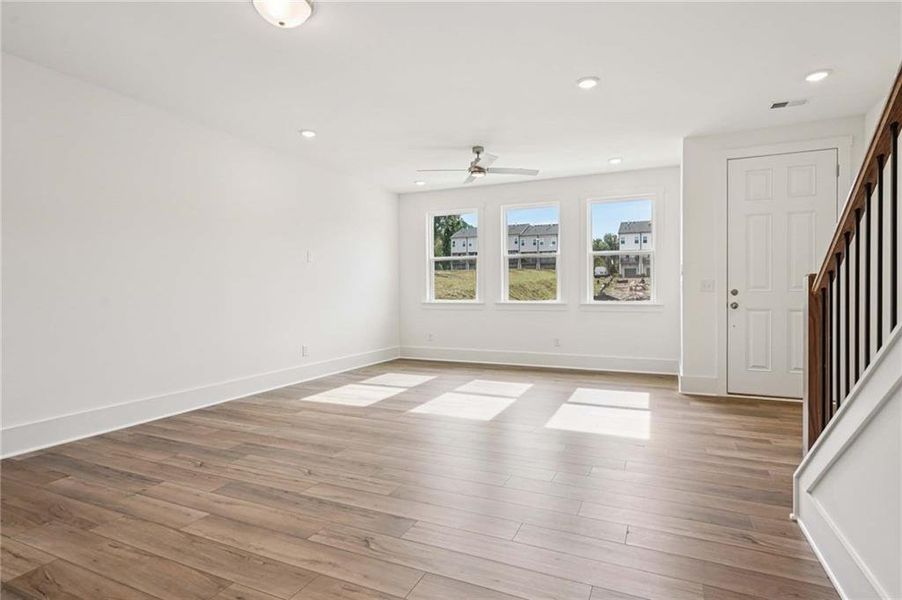 Spacious, unfurnished interior of a new home in Park Vue, Atlanta (Image 21). Spacious, unfurnished interior of a new home in Park Vue, Atlanta (Image 21).