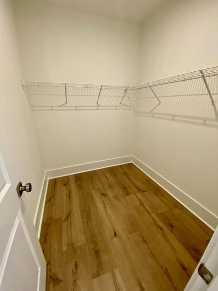 Spacious, unfurnished interior of a new home in Waterloo Estates, Johns Island (Image 21).