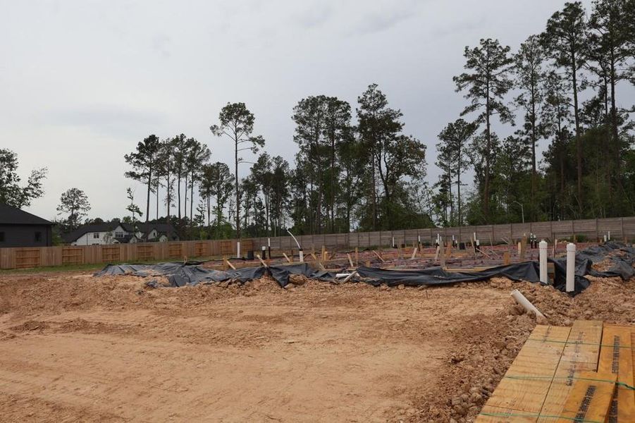 Every foundation at DWH is engineered and it’s inspected three times! We do not do “batch” testing. Rest easy knowing your foundation comes with a 10 year warranty. Every foundation at DWH is engineered and it’s inspected three times! We do not do “batch” testing. Rest easy knowing your foundation comes with a 10 year warranty.