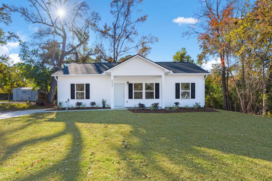 Front exterior of a new home in , Hanahan, SC, highlighting curb appeal (Image 20). Front exterior of a new home in , Hanahan, SC, highlighting curb appeal (Image 20).