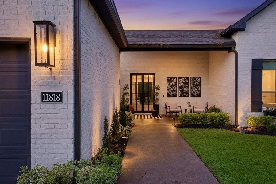Exterior details and patio area of a home in , Tomball (Image 28).