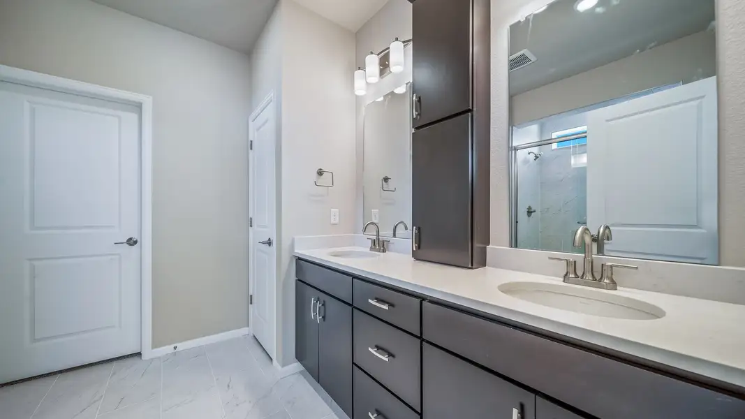 Furnished interior view inside a new home in The Reserve at Green Valley Ranch, Aurora (Image 10).