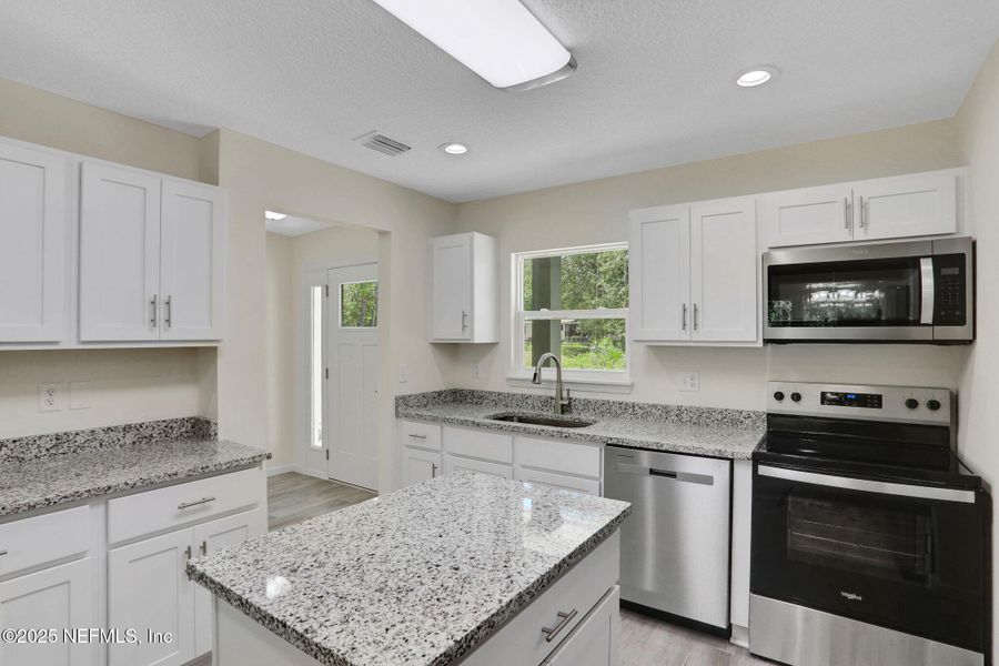 Furnished interior view inside a new home in , Middleburg (Image 7).
