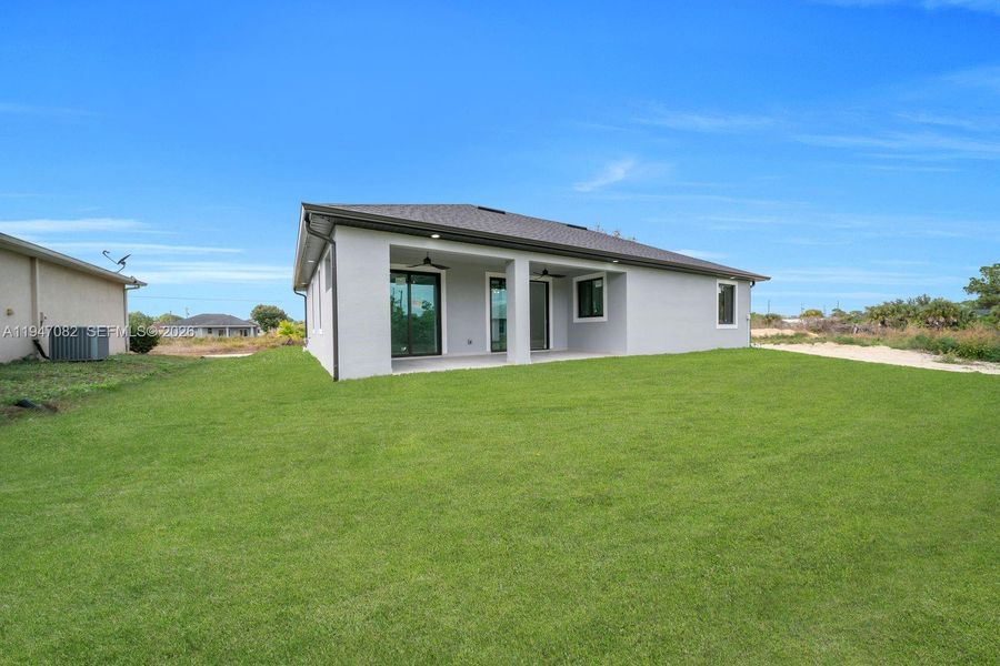 Exterior details and patio area of a home in , Lehigh Acres (Image 23).