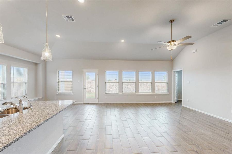 Spacious, unfurnished interior of a new home in Mobberly Farms, Pilot Point (Image 35). Spacious, unfurnished interior of a new home in Mobberly Farms, Pilot Point (Image 35).