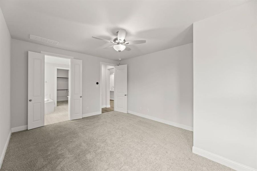 Spacious, unfurnished interior of a new home in Cambridge Crossing, Celina (Image 16).
