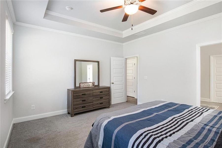 Furnished interior view inside a new home in Hellen Valley, Braselton (Image 10). Furnished interior view inside a new home in Hellen Valley, Braselton (Image 10).