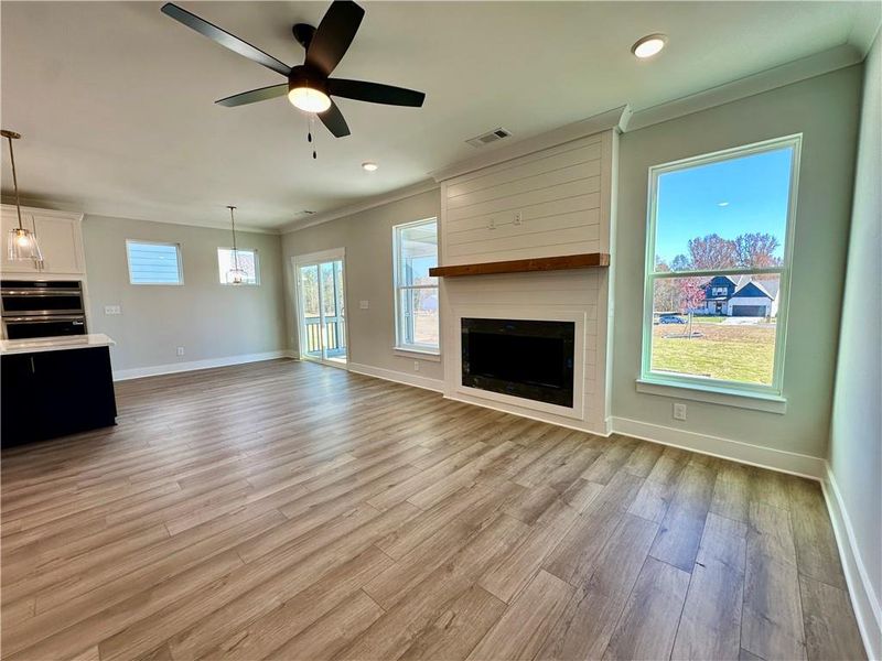 Spacious, unfurnished interior of a new home in Twin Lakes, Hoschton (Image 10).