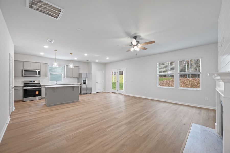 Spacious, unfurnished interior of a new home in Grand Arbor, Blythewood (Image 22).