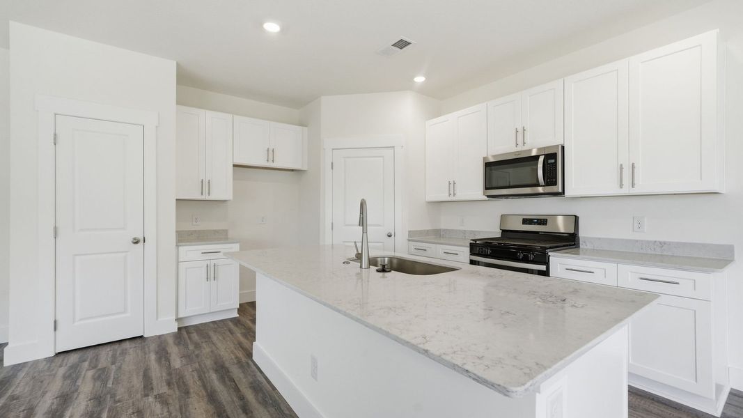 Furnished interior view inside a new home in Fieldcrest Acres, Blountville (Image 6).