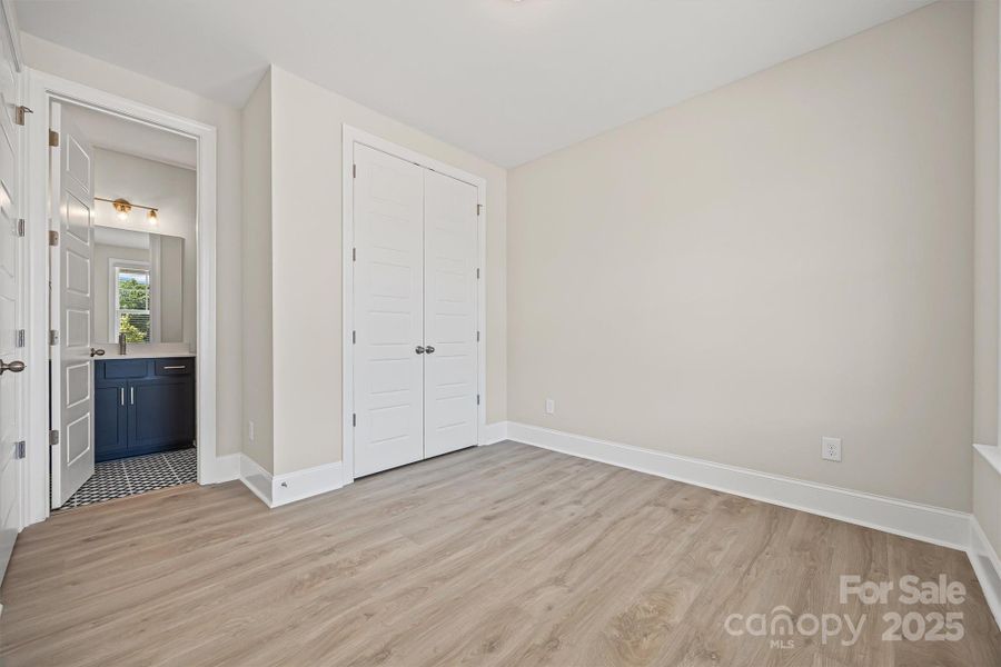 Spacious, unfurnished interior of a new home in , Gastonia (Image 25).