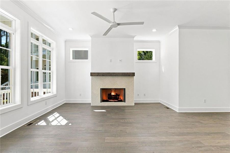 Spacious, unfurnished interior of a new home in Parkside Roswell, Roswell (Image 31).