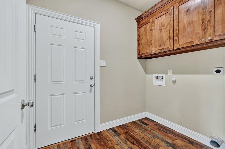 Furnished interior view inside a new home in , Ector (Image 10). Furnished interior view inside a new home in , Ector (Image 10).