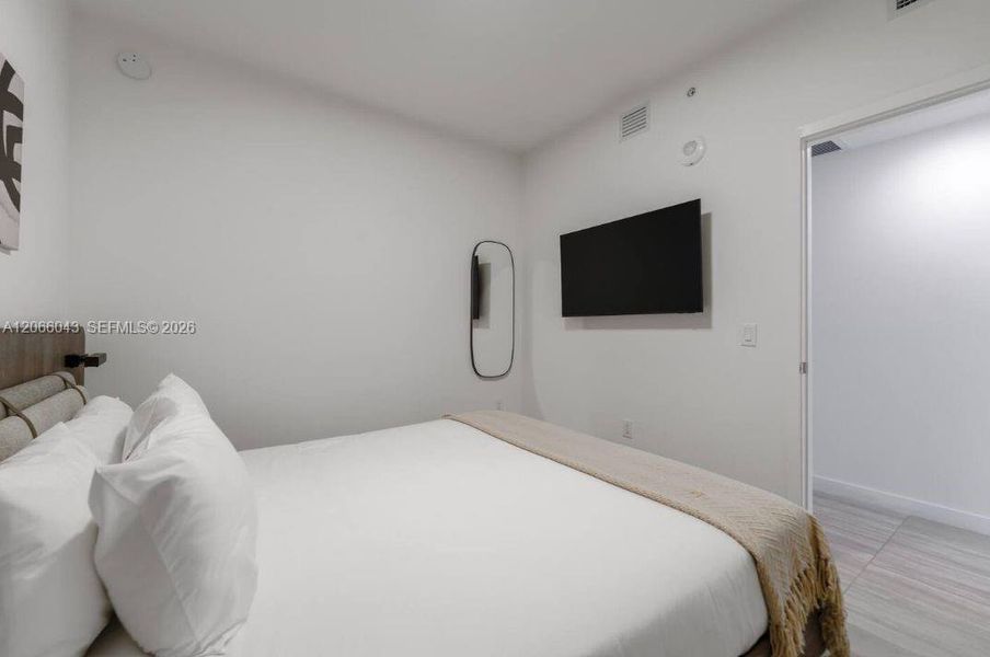 Furnished interior view inside a new home in , Miami Beach (Image 10).