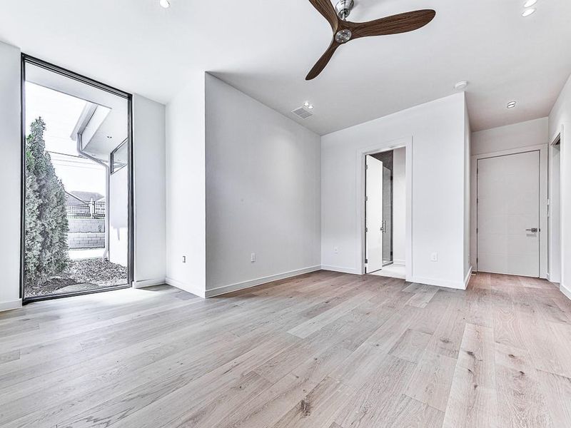 Spacious, unfurnished interior of a new home in , Marietta (Image 60). Spacious, unfurnished interior of a new home in , Marietta (Image 60).