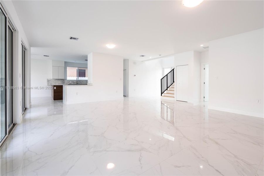 Image 31 of a home in .