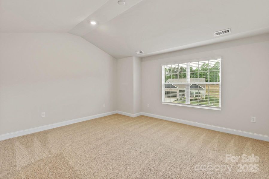Spacious, unfurnished interior of a new home in Ascot Woods, Charlotte (Image 8). Spacious, unfurnished interior of a new home in Ascot Woods, Charlotte (Image 8).