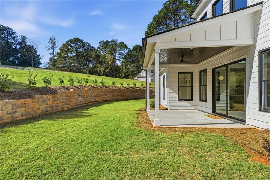 Exterior details and patio area of a home in , Monroe (Image 4).