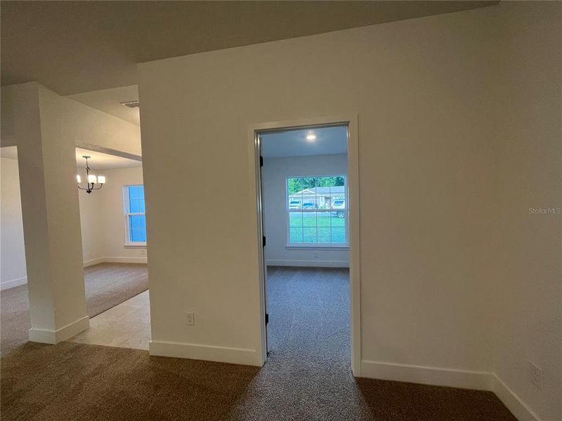 Spacious, unfurnished interior of a new home in Orange Blossom Hills, Summerfield (Image 11).