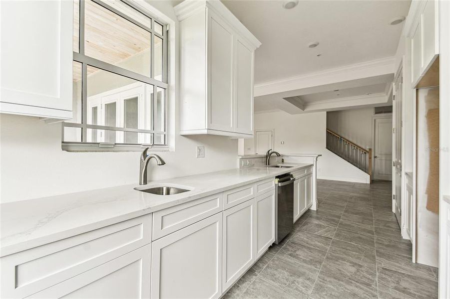 Furnished interior view inside a new home in , Lakewood Ranch (Image 11).
