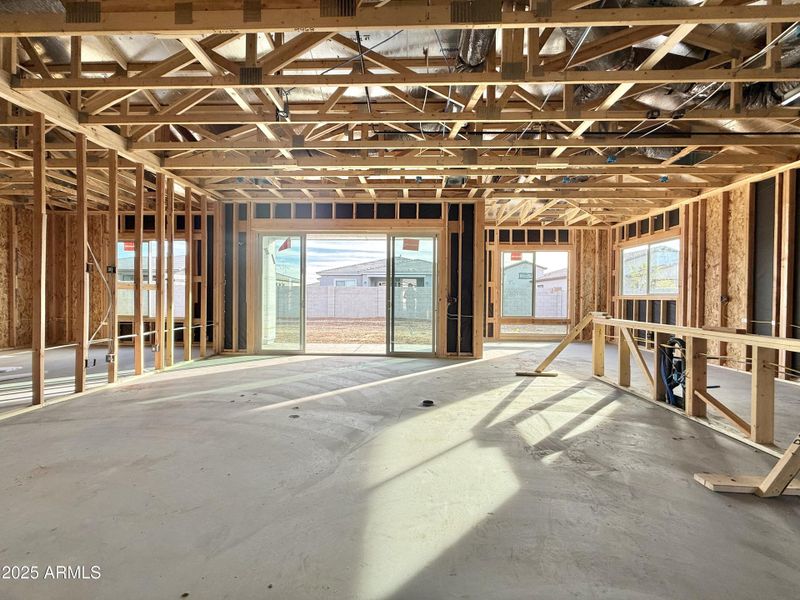 05 greatroom Kitchen