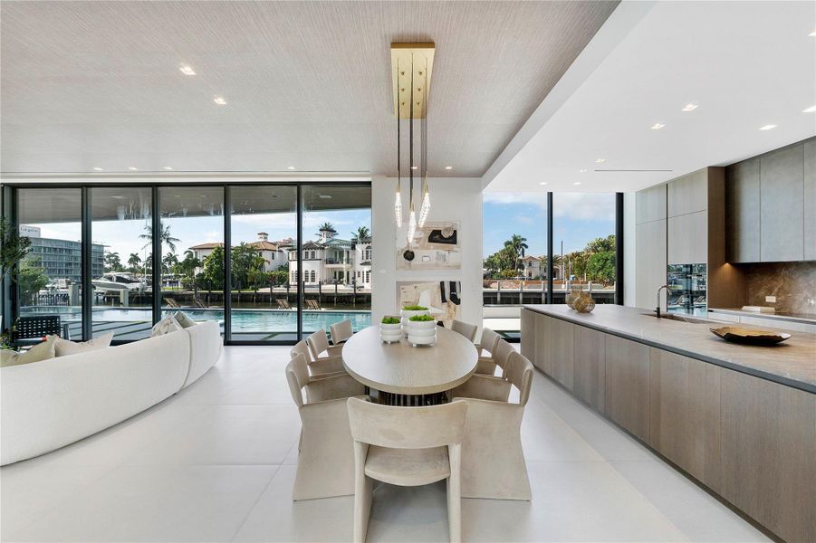 Furnished interior view inside a new home in , Fort Lauderdale (Image 7).