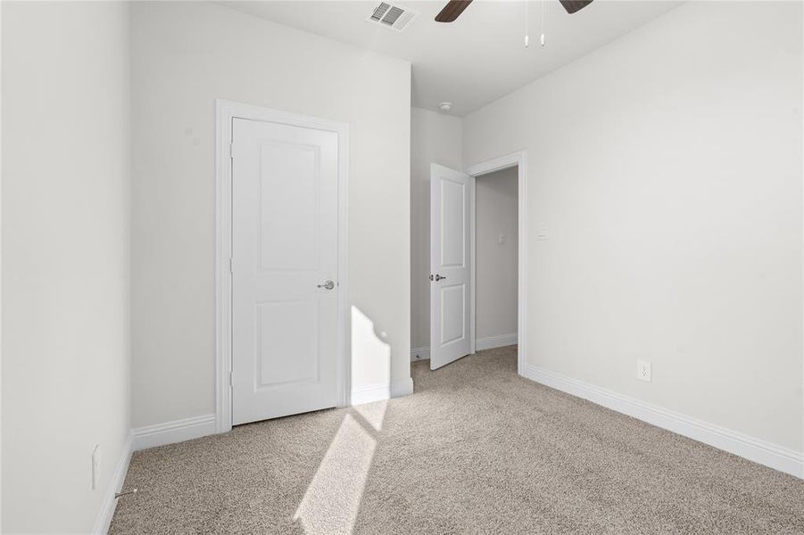 Spacious, unfurnished interior of a new home in Greenwood Square, Richardson (Image 14). Spacious, unfurnished interior of a new home in Greenwood Square, Richardson (Image 14).