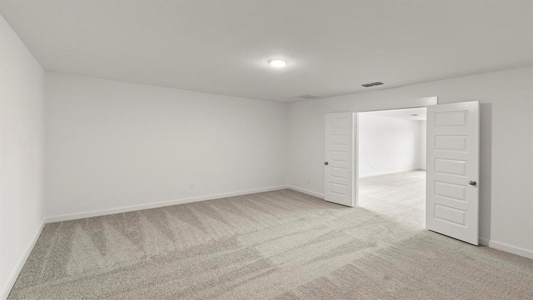 21. 1628 Elle - Media