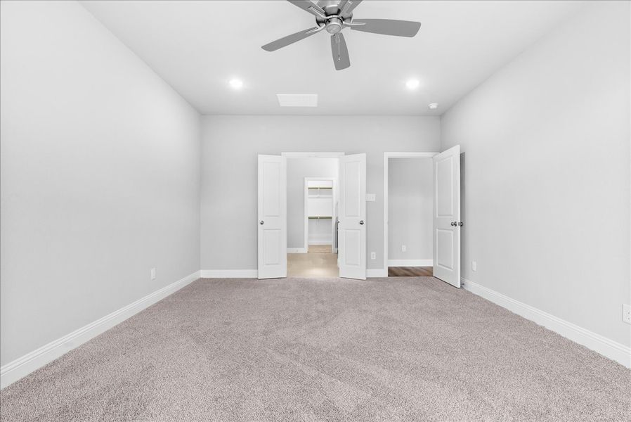 Representative unfurnished interior of a home built from the The Bradford by Doug Parr Custom Homes in Fair Oaks, Runaway Bay (Image 32). Representative unfurnished interior of a home built from the The Bradford by Doug Parr Custom Homes in Fair Oaks, Runaway Bay (Image 32).