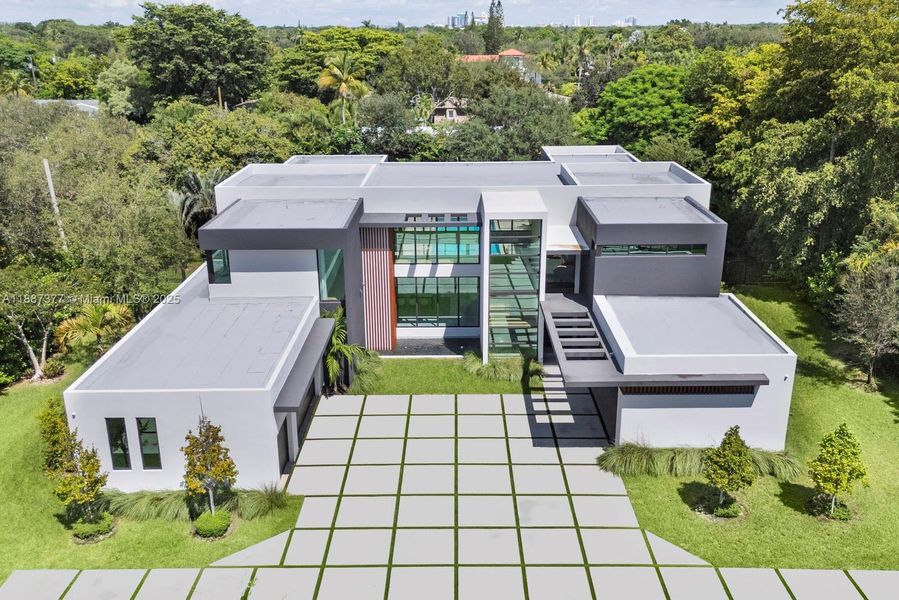 Image 45 of a home in .