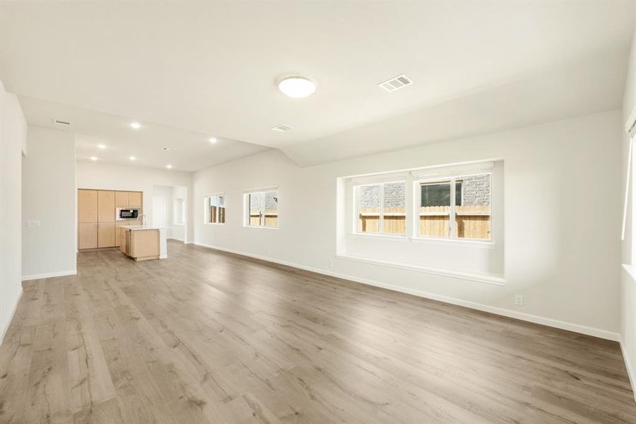 Spacious, unfurnished interior of a new home in Heartland Elements, Heartland (Image 34). Spacious, unfurnished interior of a new home in Heartland Elements, Heartland (Image 34).