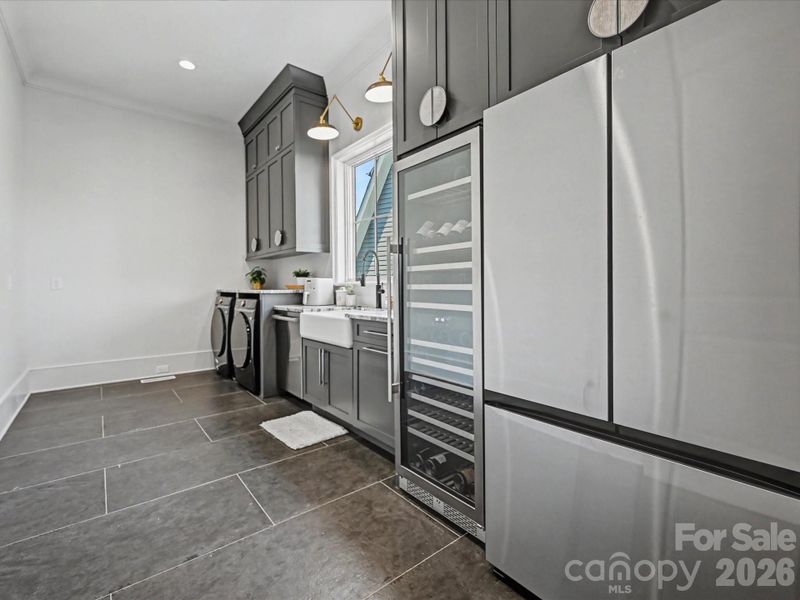 Laundry/ Scullery Laundry/ Scullery