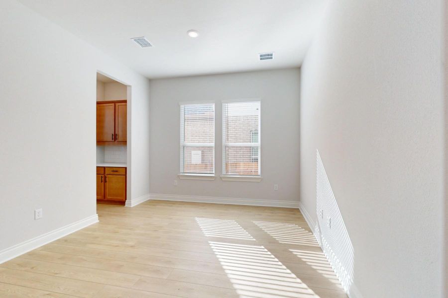 Spacious, unfurnished interior of a new home in Edgewood, Leander (Image 23). Spacious, unfurnished interior of a new home in Edgewood, Leander (Image 23).