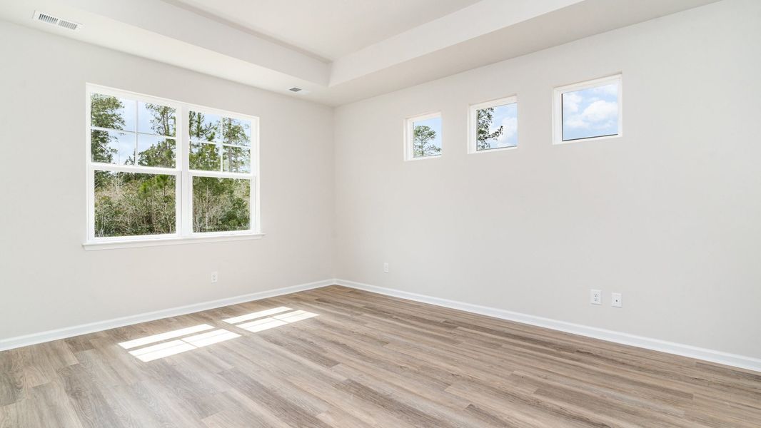 Representative unfurnished interior of a home built from the TRIVECTA by D.R. Horton in Shell Pointe, Gilbert (Image 13).