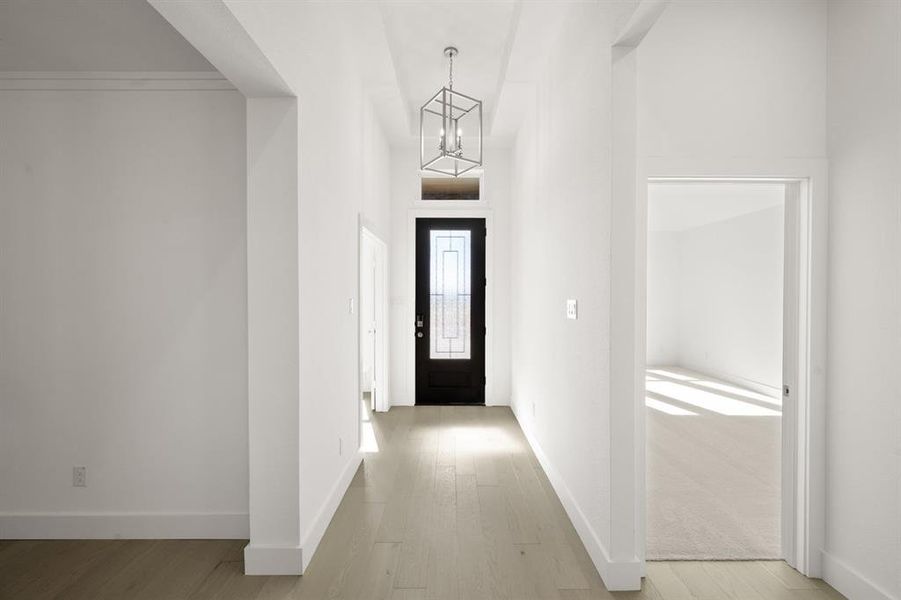 Spacious, unfurnished interior of a new home in High Country, Burleson (Image 19).