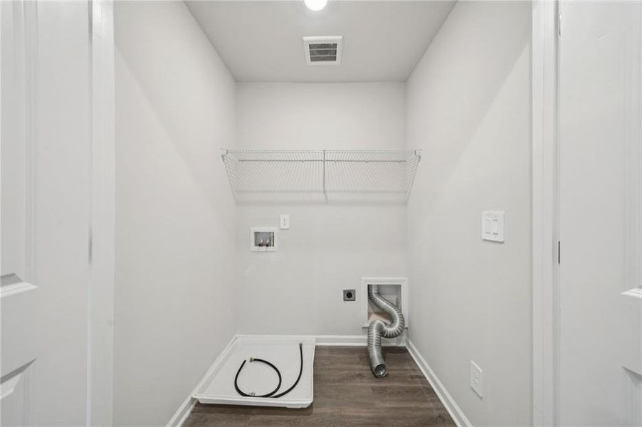 Spacious, unfurnished interior of a new home in Artisan Walk, Fairburn (Image 16).