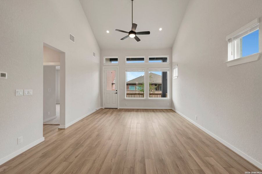 Spacious, unfurnished interior of a new home in Mayfair - Select Garden Series, New Braunfels (Image 21).