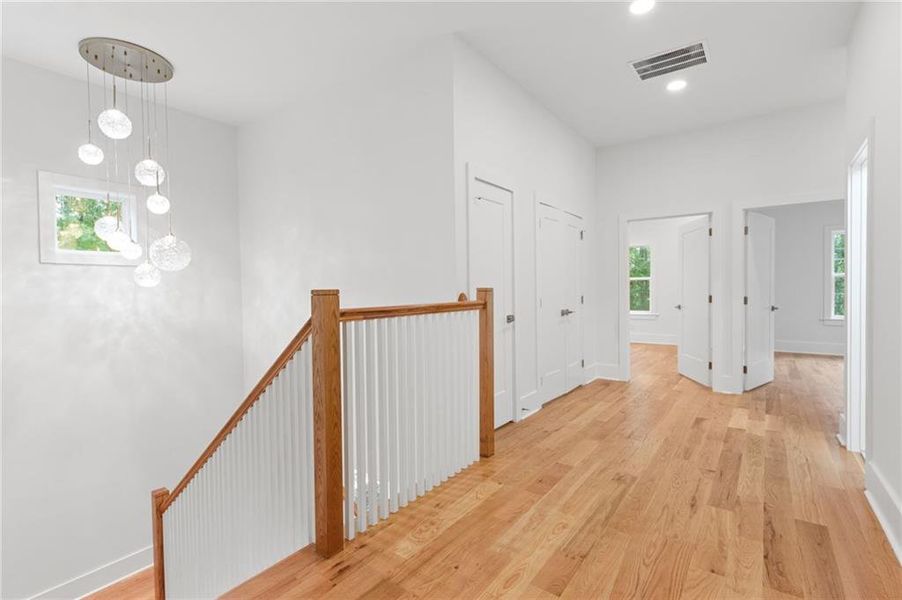 Spacious, unfurnished interior of a new home in , Atlanta (Image 28).